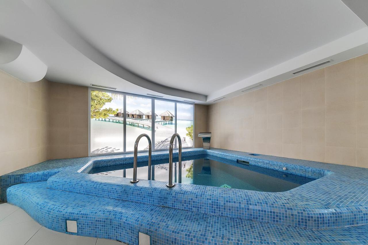 Soborniy Hotel Zaporizhia Buitenkant foto